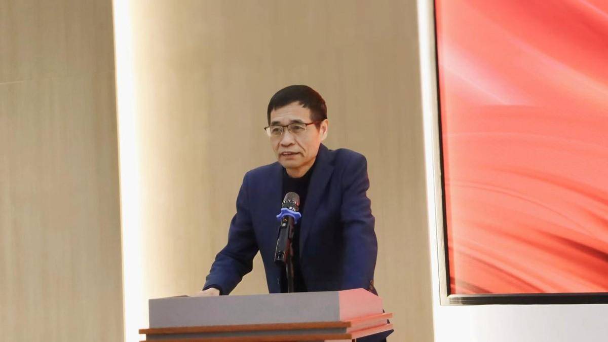 豪赠员工奥迪A6L，河南SBOBET利记机械2023年度赞美大会，超等大奖引爆全。 (图8)